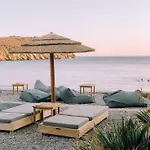 بيت للعطل Le Bleu De Tinos