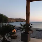 Le Bleu De Tinos