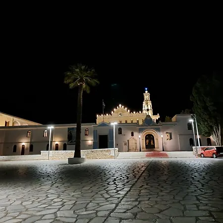 Le Bleu De Tinos *